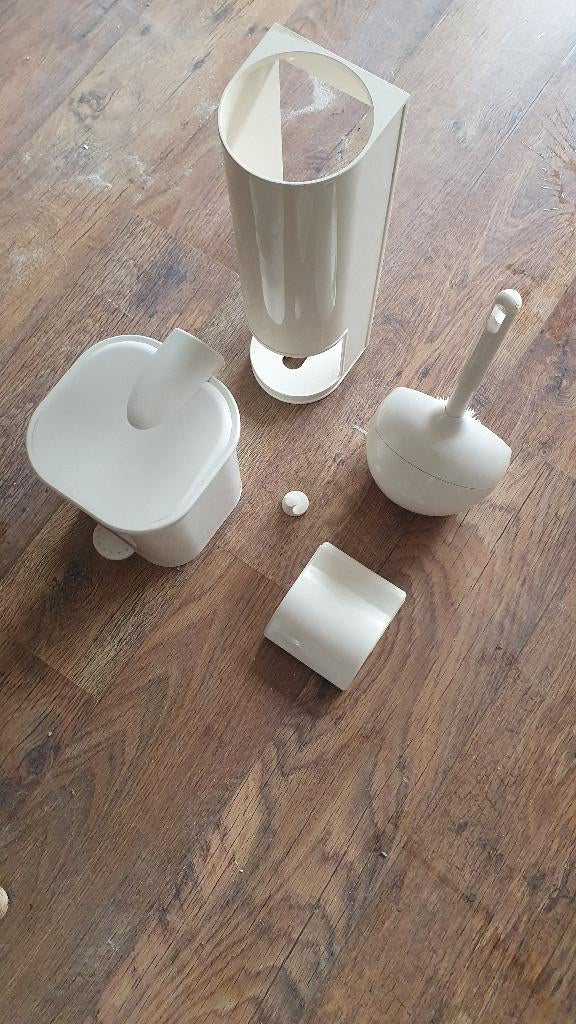 Toiletaccessoires zand/beige, Huis en Inrichting, Badkamer | Badtextiel en Accessoires, Ophalen, Gebruikt, Beige, Overige typen