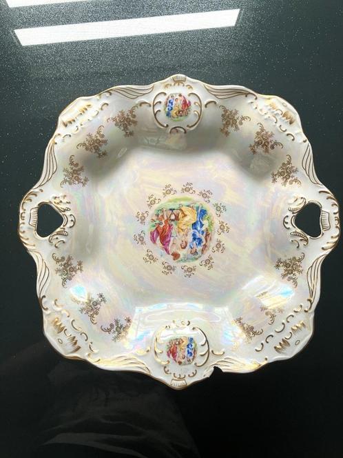 Fruitschaal Yusui-porselein 24KT G.P., Huis en Inrichting, Woonaccessoires | Vazen, Zo goed als nieuw, Wit, Minder dan 50 cm, Aardewerk of Porselein