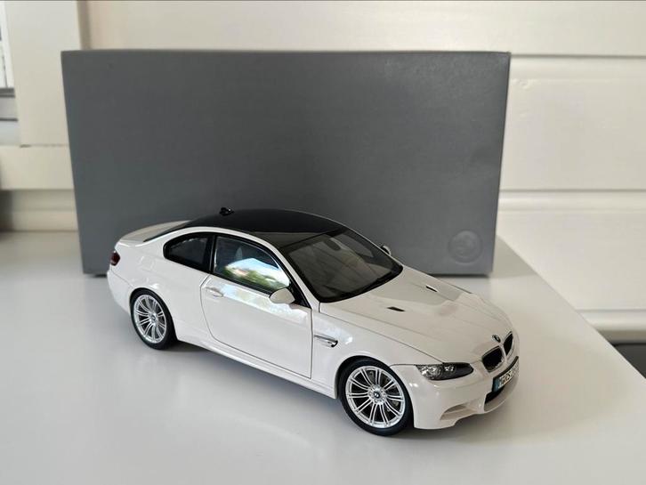 Kyosho BMW M3 e92 1/18 Alpine white !Uit Belgie!, Hobby en Vrije tijd, Modelauto's | 1:18, Nieuw, Kyosho, Ophalen of Verzenden