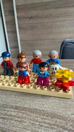 Duplo opa/oma/ vader/ moeder 2 kindjes/bloemetjes, Kinderen en Baby's, Speelgoed | Duplo en Lego, Ophalen, Zo goed als nieuw, Duplo