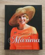 Boek Modekoningin Maxima bij Josine Droogendijk, Ophalen of Verzenden, Nieuw, Tijdschrift of Boek