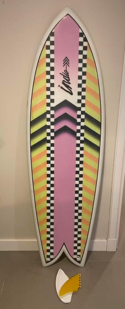 Surfboard twin fin, Watersport en Boten, Golfsurfen, Zo goed als nieuw, Fish, Met vinnen, Ophalen