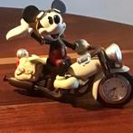 Mickey op zijn Harley Davidson., Ophalen of Verzenden, Mickey Mouse, Zo goed als nieuw, Beeldje of Figuurtje