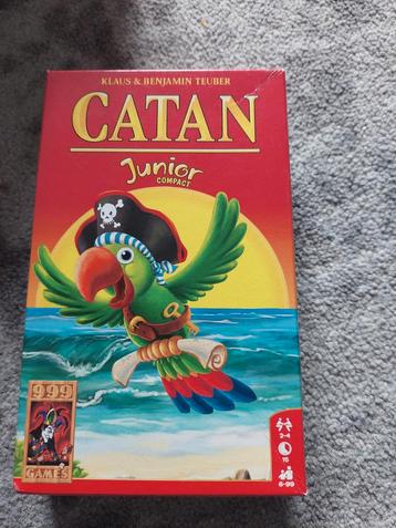 Catan Junior Compact - Reisspel beschikbaar voor biedingen