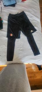 Feyenoord trainingsshort met thermo legging, Kinderen en Baby's, Sport- of Zwemkleding, Ophalen of Verzenden, Zo goed als nieuw