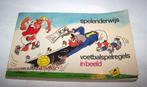 Vintage (1973) Dick Bruynesteyn-  Voetbalspelregels in beeld, Verzamelen, Sportartikelen en Voetbal, Ophalen of Verzenden, Boek of Tijdschrift