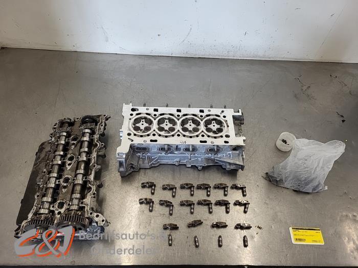 Cilinderkop van een Renault Trafic, Auto-onderdelen, Motor en Toebehoren, Renault, Gebruikt, 3 maanden garantie, Ophalen of Verzenden