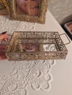 Gouden decoratieve schaal met spiegel, Huis en Inrichting, Woonaccessoires | Schalen en Manden, Schaal, Ophalen of Verzenden, Rechthoekig