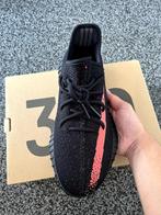 Yeezy Boost 350 V2 'Core Black Red' - Maat 42, Nieuw, Adidas Yeezy, Ophalen of Verzenden, Sneakers of Gympen