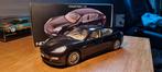 Porsche Panamera Norev 1:18 lichte schade, Ophalen of Verzenden, Gebruikt, Auto, Norev