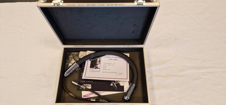 Livecable Xtreme AES / EBU 1.0 meter, Audio, Tv en Foto, Audiokabels en Televisiekabels, Zo goed als nieuw, Overige kabels, Minder dan 2 meter