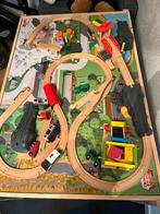 Speeltafel kindere, Ophalen, Zo goed als nieuw