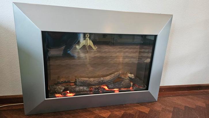 Elektrische haard Faber SP4, Huis en Inrichting, Haarden, Zo goed als nieuw, Elektrische haard, Ophalen