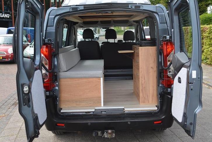 Rock n roll bank, Zit slaapbank, Camperbus, kampeerauto, cam, Caravans en Kamperen, Campers, Bedrijf, Buscamper of Camperbus, Overige merken