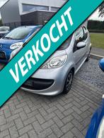 Peugeot 107 1.0-12V XS Urban Move, Voorwielaandrijving, Gebruikt, 4 stoelen, 68 pk