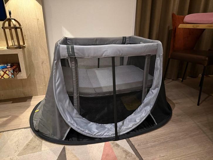 Aeromoov Reisbedje - Compact en Lichtgewicht!, Kinderen en Baby's, Babywiegjes en Ledikanten, Gebruikt, Reisbedje, Ophalen