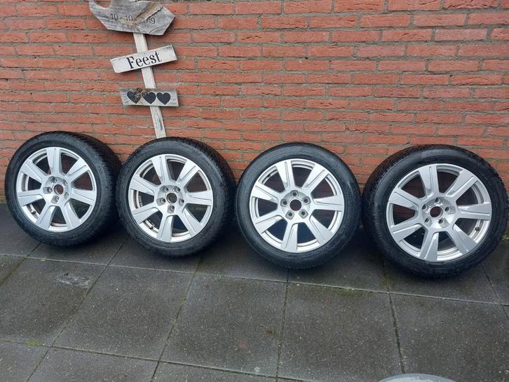 Audi a6, c6 winterbanden set te koop 17 inch, Auto-onderdelen, Banden en Velgen, Banden en Velgen, Winterbanden, 17 inch, 225 mm