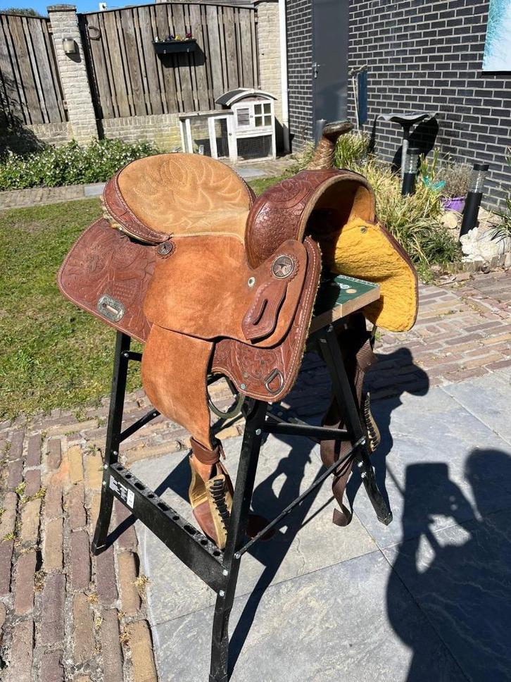 Mooi westernzadel, weinig gebruikt, Dieren en Toebehoren, Paarden en Pony's | Zadels, Zo goed als nieuw, Western, Ophalen