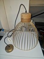 Moderne hanglamp met houten accenten, Huis en Inrichting, Ophalen, 50 tot 75 cm, Zo goed als nieuw, Modern