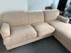 Fijne bank met lounge deel. Weg voor weinig, Huis en Inrichting, Banken | Complete zithoeken, Ophalen, Gebruikt, Stof