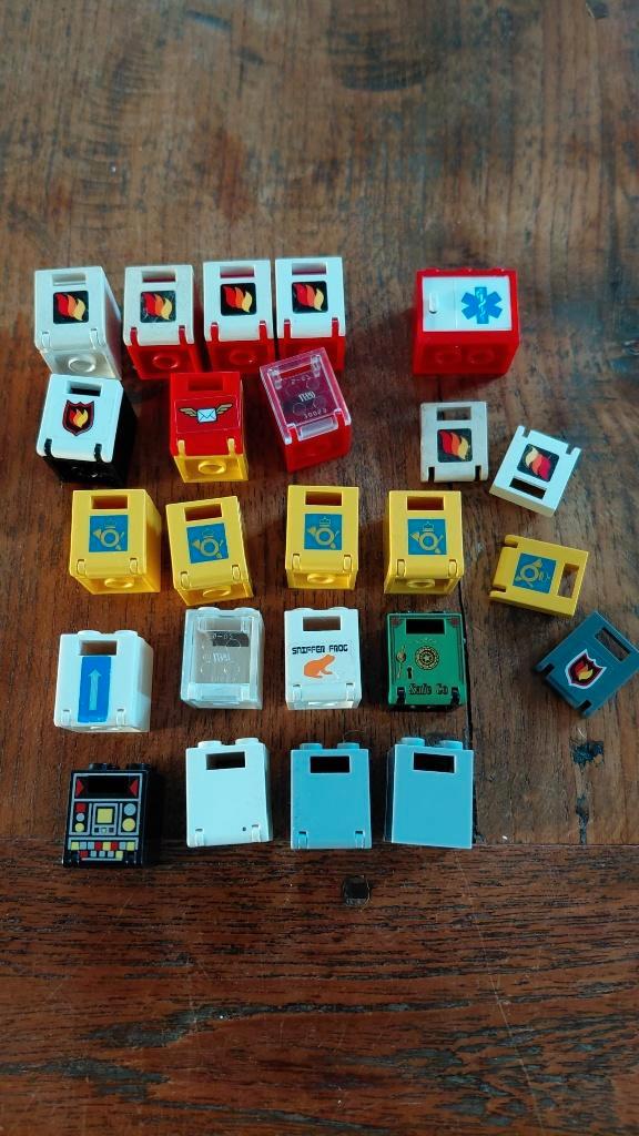 Lego container box brievenbus, Kinderen en Baby's, Speelgoed | Duplo en Lego, Zo goed als nieuw, Lego, Losse stenen, Ophalen of Verzenden