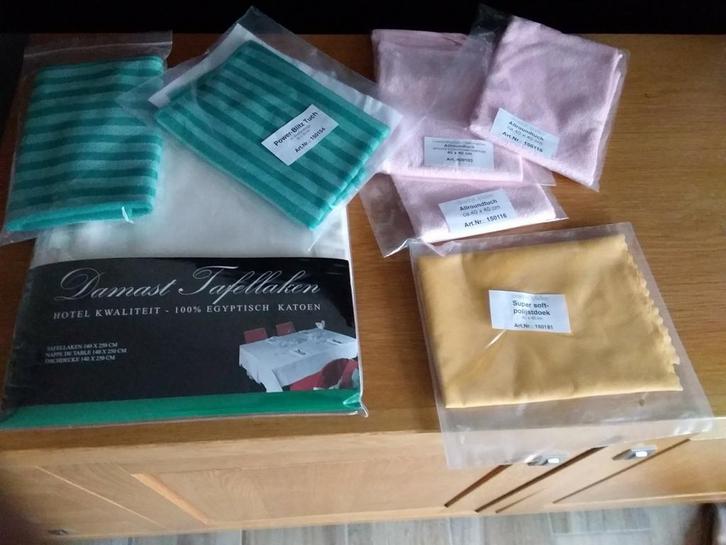 Kerst en grote schoonmaak in 1 deal €29, Huis en Inrichting, Keuken | Textiel, Nieuw, Ophalen of Verzenden