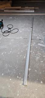 StoreMAX R-20 Rail 240cm - incl. bevestigingsmateriaal, Doe-het-zelf en Verbouw, Hang- en Sluitwerk, Ophalen, Nieuw, Overige materialen