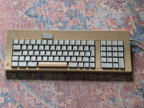 Apple Keyboard M0118, Computers en Software, Vintage Computers, Ophalen of Verzenden
