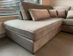 Velvet taupe hoekbank, Huis en Inrichting, Ophalen, Zo goed als nieuw