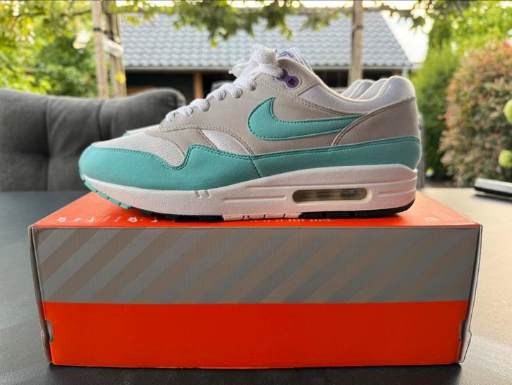 Nike Air Max 1 Anniversary Aqua US10 OG box 2017, Kleding | Heren, Schoenen, Zo goed als nieuw, Sneakers of Gympen, Blauw, Ophalen of Verzenden