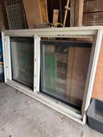 Te koop kozijn met glas. Compleet, Ophalen of Verzenden, Zo goed als nieuw, Hout, Raamkozijn