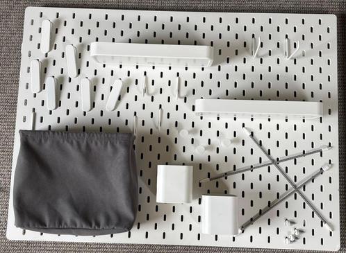 Skadis ikea ophangbord wandbord 76x56 zgan schapjes bakjes, Huis en Inrichting, Woonaccessoires | Memoborden, Zo goed als nieuw