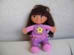 dora pop met licht van 32cm groot en lang kambaar haar, Ophalen of Verzenden, Zo goed als nieuw, Overige typen
