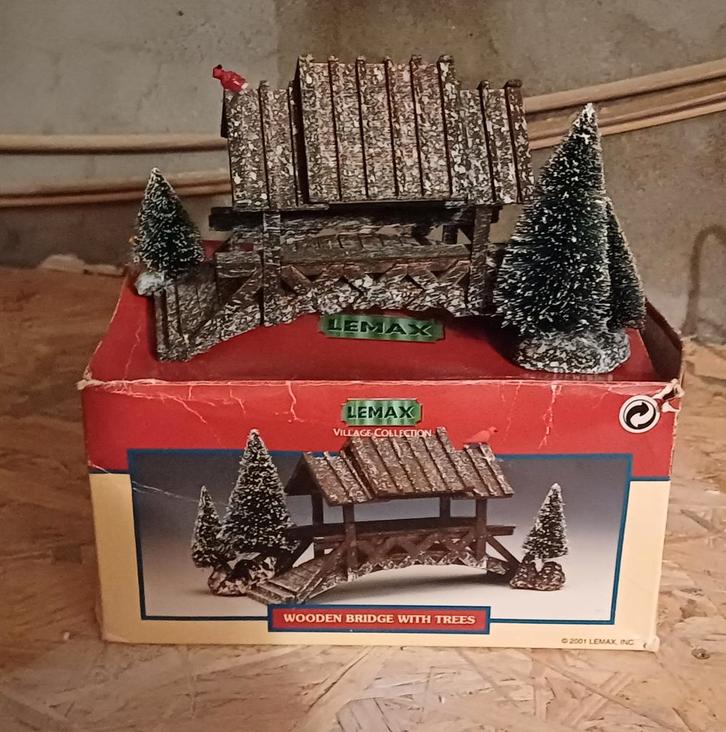 Wooden bridge with trees lemax, Diversen, Kerst, Zo goed als nieuw, Ophalen of Verzenden