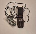 Samsung Inklapmodel Mobiel + Lader, Gebruikt, Inklapmodel, Ophalen of Verzenden, Minder dan 3 megapixel