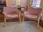 2 Ikea Vedbo fauteuils oudroze berken onderstel, Ophalen, Gebruikt