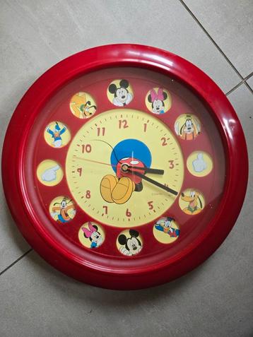 Disney / mickey mouse wand klok. beschikbaar voor biedingen