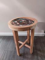 Epoxy teak bijzet tafeltje, Minder dan 55 cm, Rond, Zo goed als nieuw, Hout