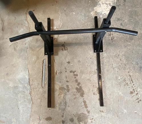 Pull-up Bar – Stevig, Simpel, en Direct te Gebruiken!, Sport en Fitness, Fitnessmaterialen, Zo goed als nieuw, Oprekstang, Armen