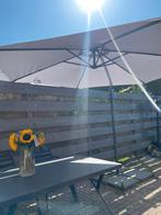 Mooie zweefparasol, Ophalen, Zo goed als nieuw, Zweefparasol