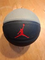 Ball Jordan, Ophalen of Verzenden, Zo goed als nieuw, Bal