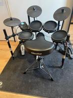 Alesis Nitro Mesh Kit incl drumkruk, drum tuning key, kleed, Muziek en Instrumenten, Drumstellen en Slagwerk, Ophalen, Gebruikt