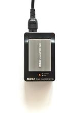 Nikon MH-18a charger en/of Nikon EN-EL3e li-ion battery v.a., Ophalen of Verzenden, Zo goed als nieuw