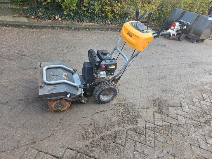 Stiga Veegmachine, Tuin en Terras, Veegmachines, Gebruikt, Ophalen of Verzenden