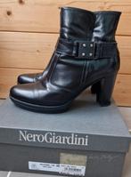 Als nieuwe Nero Giardini laarzen maat 40 (nieuwprijs €149), Kleding | Dames, Schoenen, Ophalen of Verzenden, Zo goed als nieuw