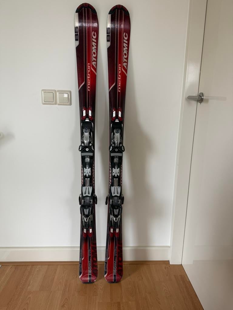 Super atomic metron b5 carve ski’s 152 cm, Sport en Fitness, Skiën en Langlaufen, Zo goed als nieuw, Ski's, Atomic, Carve, 160 tot 180 cm