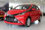 Toyota AYGO  Aygo 1.0 x-play touch/AUTOMAAT/CAMERA/AIRCO, Automaat, Stof, Gebruikt, Zwart