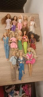 Heel veel Barbie poppen met kleren en schoenen, Ophalen of Verzenden