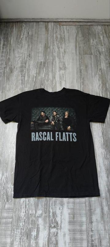 Rascal Flatts T-Shirt - Rhythm & Roots Tour 2017 - Bandshirt beschikbaar voor biedingen