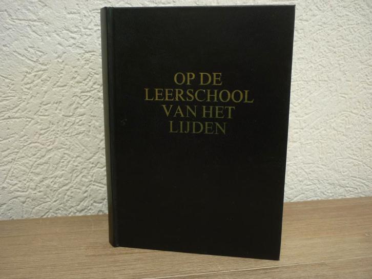 Ds. E. Venema - Op de Leerschool van het lijden, Boeken, Godsdienst en Theologie, Gelezen, Christendom | Protestants, Ophalen of Verzenden